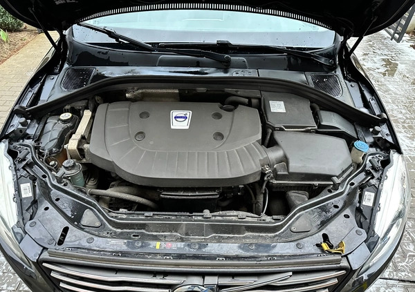 Volvo XC 60 cena 61000 przebieg: 313000, rok produkcji 2014 z Serock małe 137